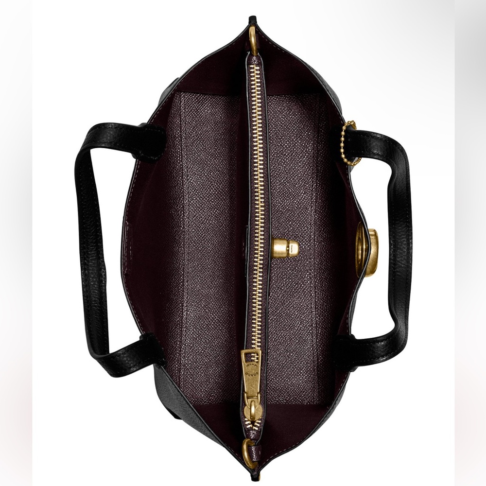 COACH willow tote RETAIL $300
Polished Pebble Leather with Convertible Straps - Picture 3 of 7